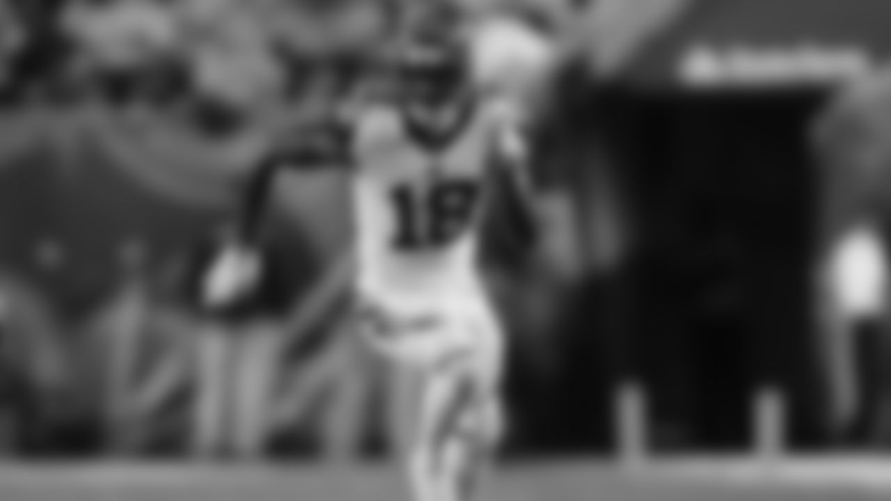 WR A.J. Green runs a route during the 2016 NFL Season.