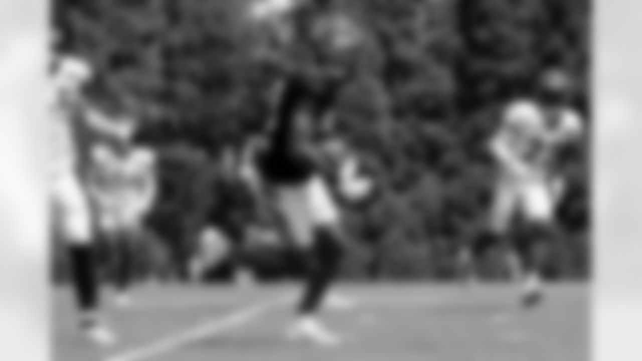 WR Tyler Boyd runs the ball during training camp on Wednesday, August 23, 2023 at the Kettering Health Practice Fields in Cincinnati, Ohio.