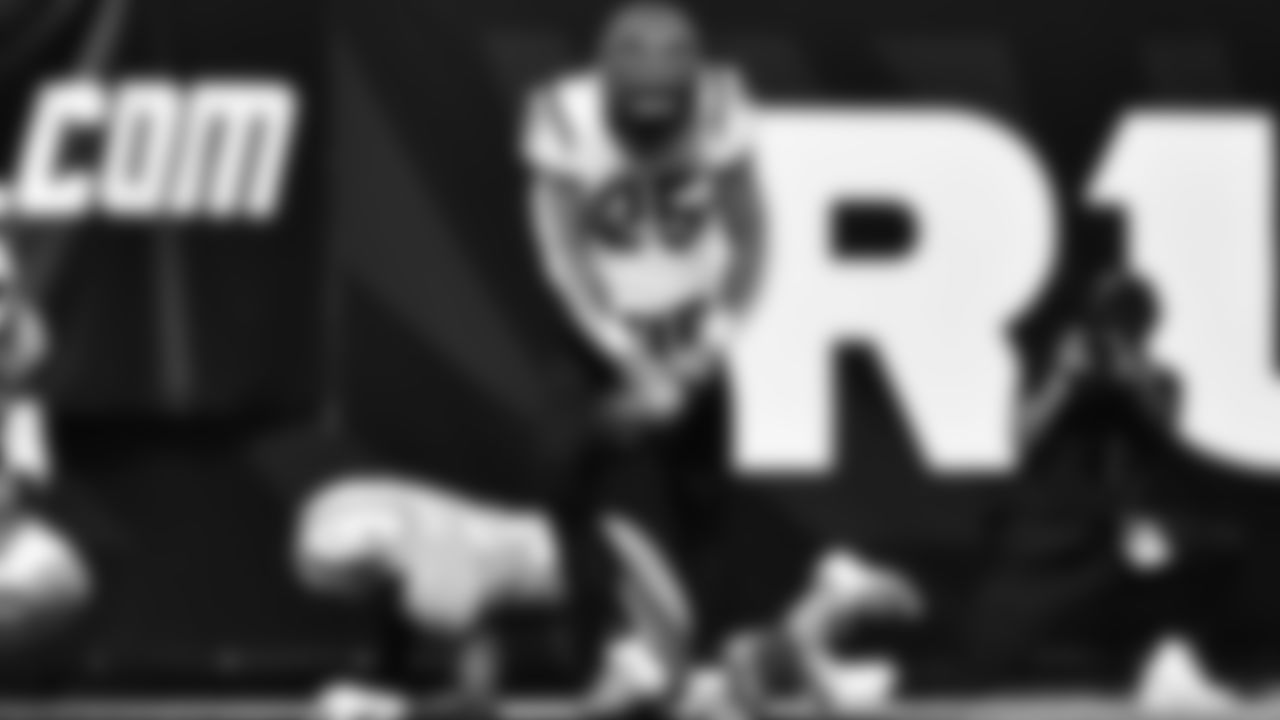 Bengals running back Chris Evans flexes after a 29-yard touchdown reception from quarterback Brandon Allen.