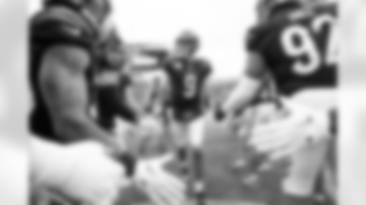 QB Joe Burrow runs out to the field before kickoff of the Seahawks-Bengals game on Sunday, October 15 in Week 6 of the 2023 season.