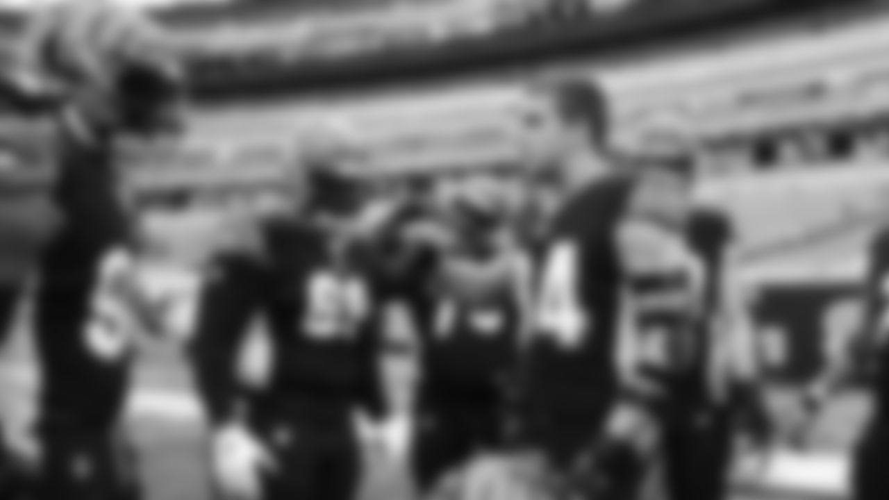 Defensive end Sam Hubbard rallies the defensive line prior to the game against the Dallas Cowboys on Sunday, Dec. 13, 2020 at Paul Brown Stadium.