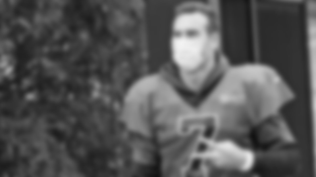 QB Kevin Hogan