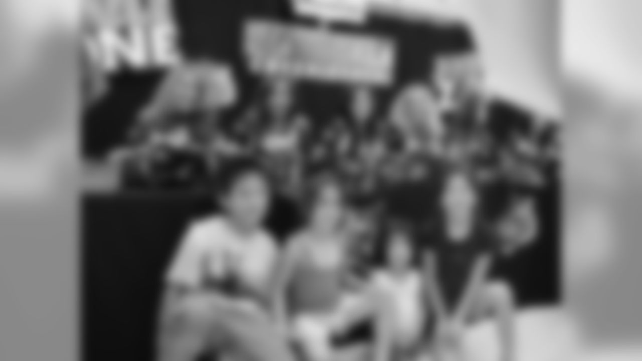 Cheerleaders 06 - 14