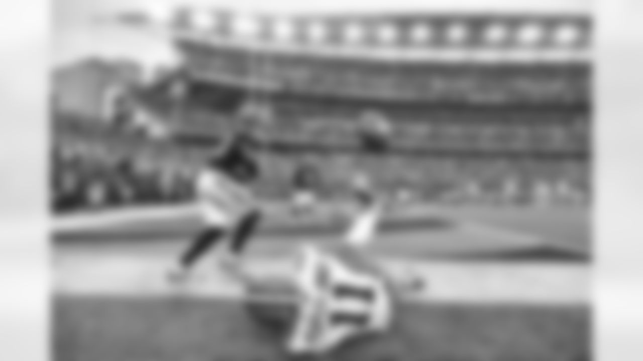CB Cam Taylor-Britt blocks a pass to WR Donovan Peoples-Jones in the endzone during the fourth quarter of the Browns-Bengals game in Week 14 of the 2022 season at Paycor Stadium in Cincinnati, Ohio.