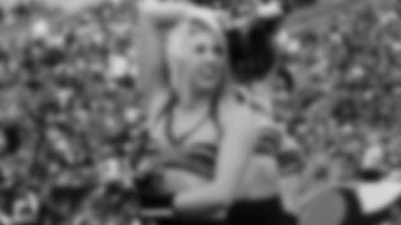 191007-Ben-Gals_Cheerleaders_Cardinals_WK5_20