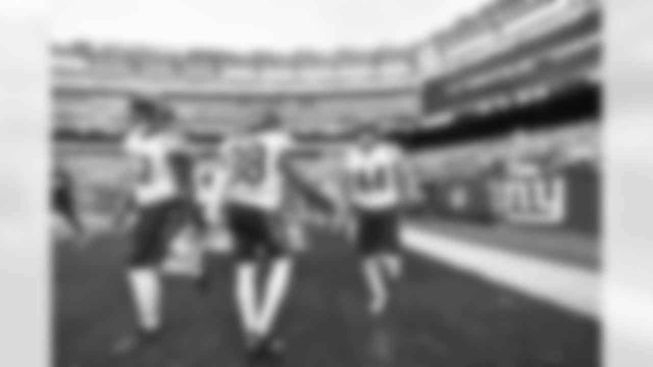 S/CB Bookie Radley-Hiles, LB Clay Johnston