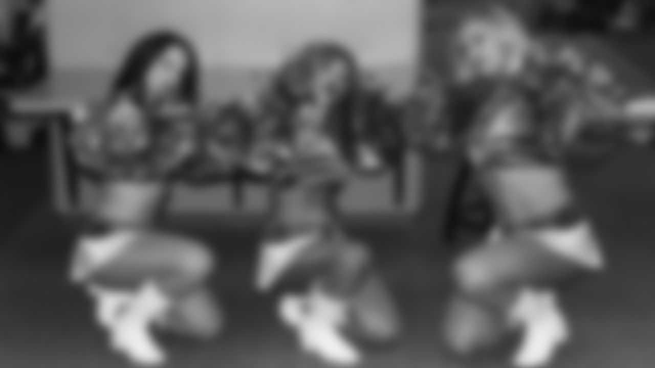 191007-Ben-Gals_Cheerleaders_Cardinals_WK5_9