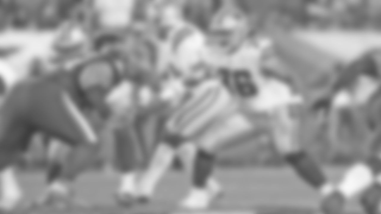 Dallas Cowboys offensive guard Xavier Su'a-Filo (76) and center Joe Looney (73) set up to block Philadelphia Eagles defensive tackle Haloti Ngata (left) during a 2018 NFL week 10 regular season game, Sunday, Nov. 11, 2018 in Philadelphia. The Cowboys defeated the Eagles, 27-20. (James D. Smith via AP)