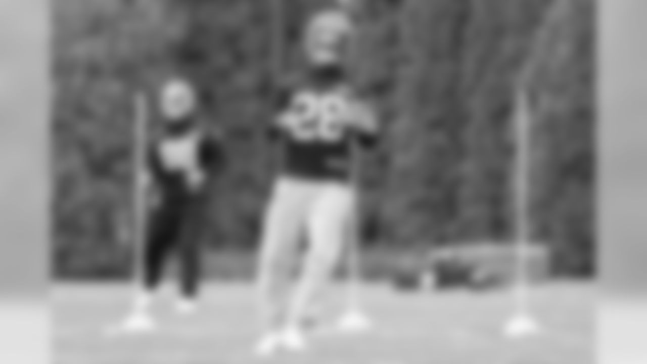 181212-Mixon-Joe_practice