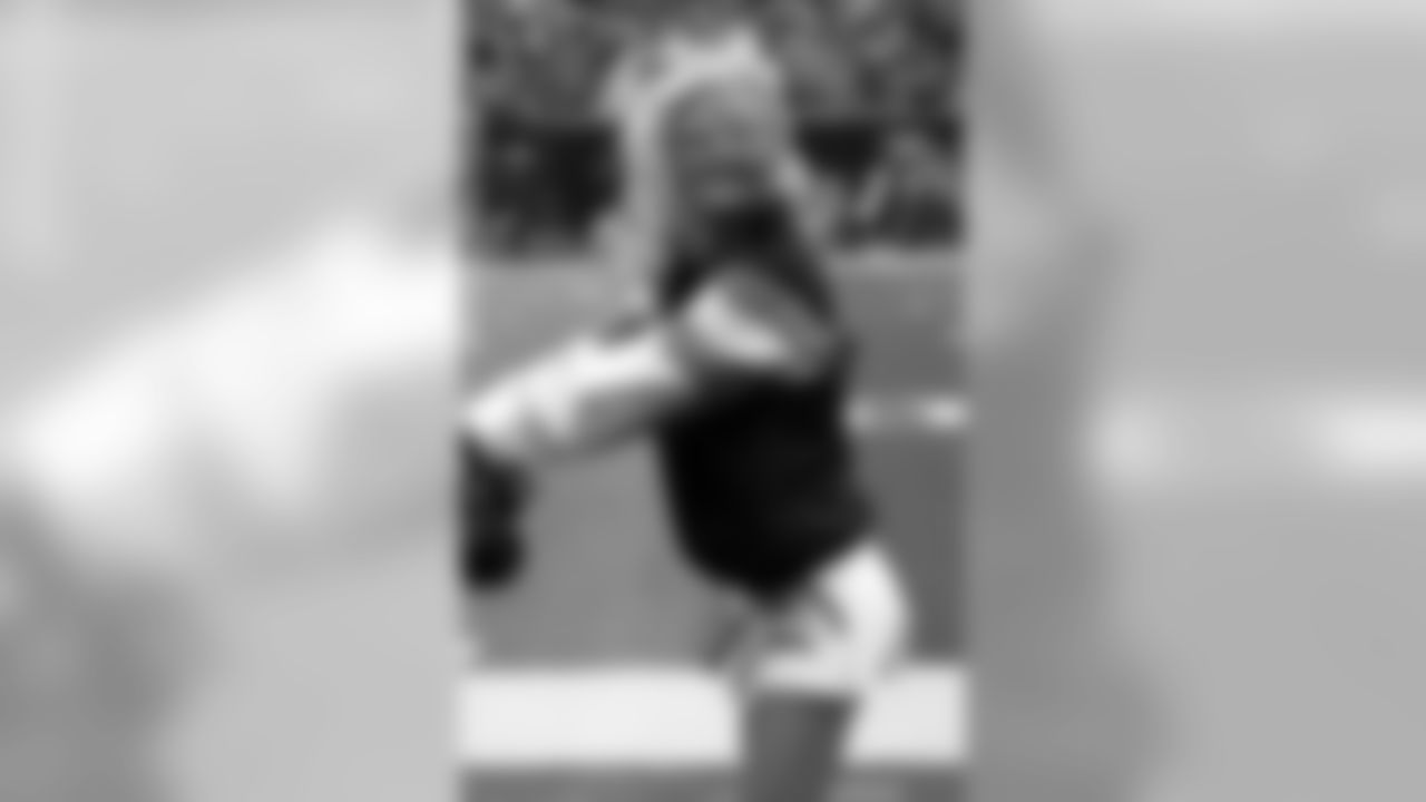 Cheerleaders 06-75