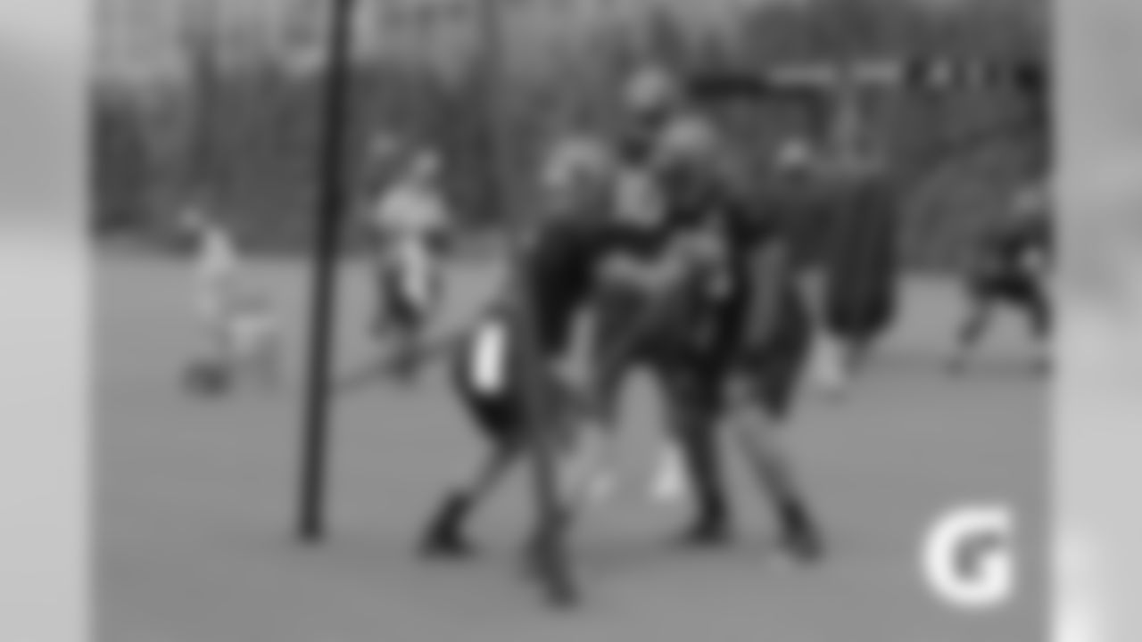 GATORADE-180807-Training_Camp_Practice-Hubbard_Drills