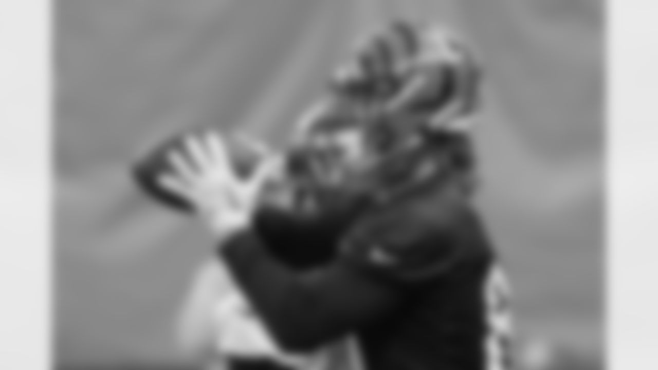 TE Hayden Hurst catches the ball during practice on Friday, January 6 2023 at the IEL Practice Facility in Cincinnati, Ohio.