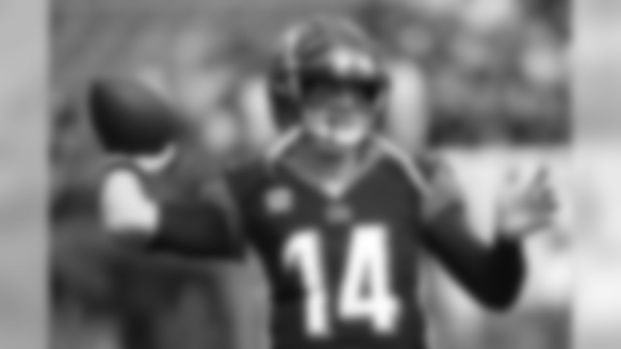 Cincinnati Bengals quarterback Andy Dalton practices before an NFL football game against the San Francisco 49ers, Sunday, Sept. 15, 2019, in Cincinnati. (AP Photo/Frank Victores)