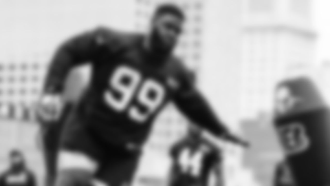 DT Tyler Shelvin