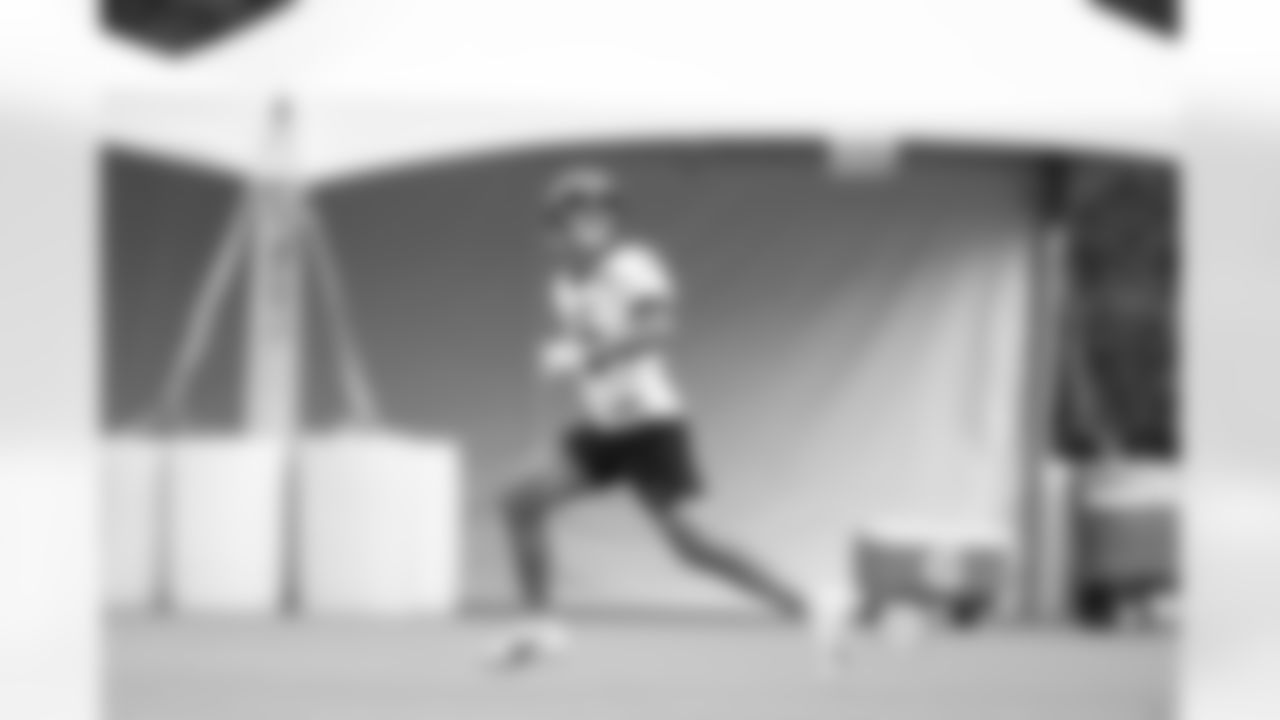 WR Jaivon Heiligh