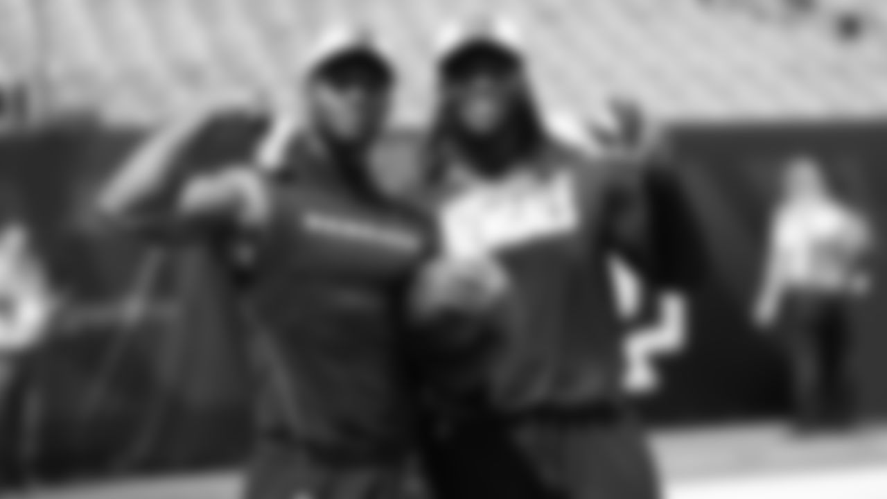 RB Joe Mixon (left) and DT Larry Ogunjobi (right)