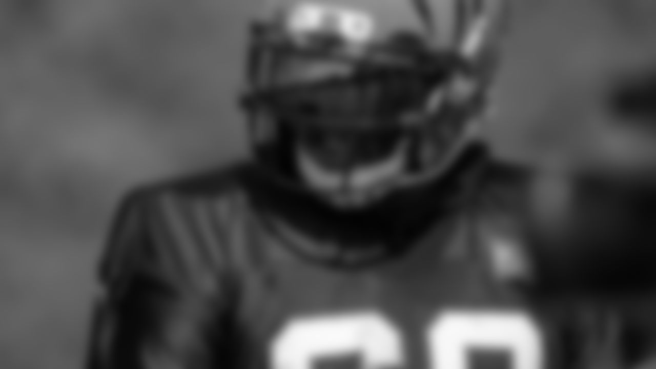 OT Bobby Hart