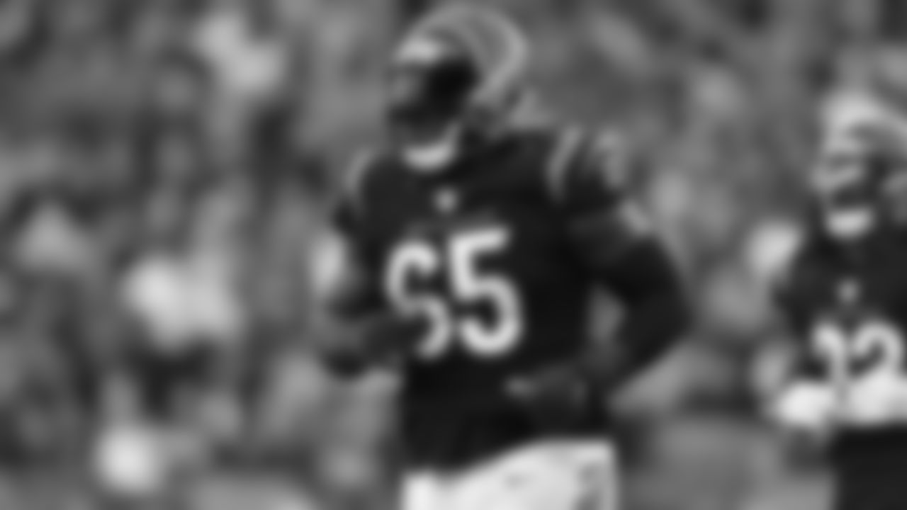 Defensive tackle Larry Ogunjobi jogs off the field after the defense made a stop against the San Francisco 49ers.