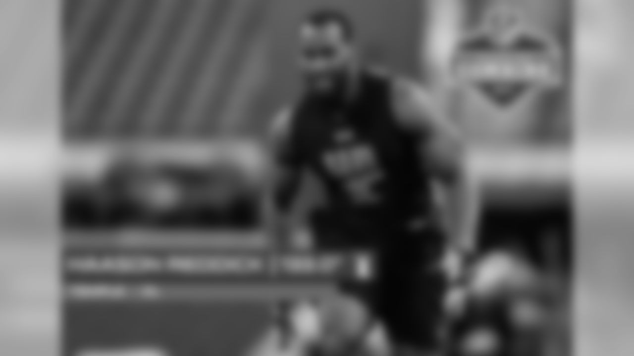Haason Riddick, DL, Temple