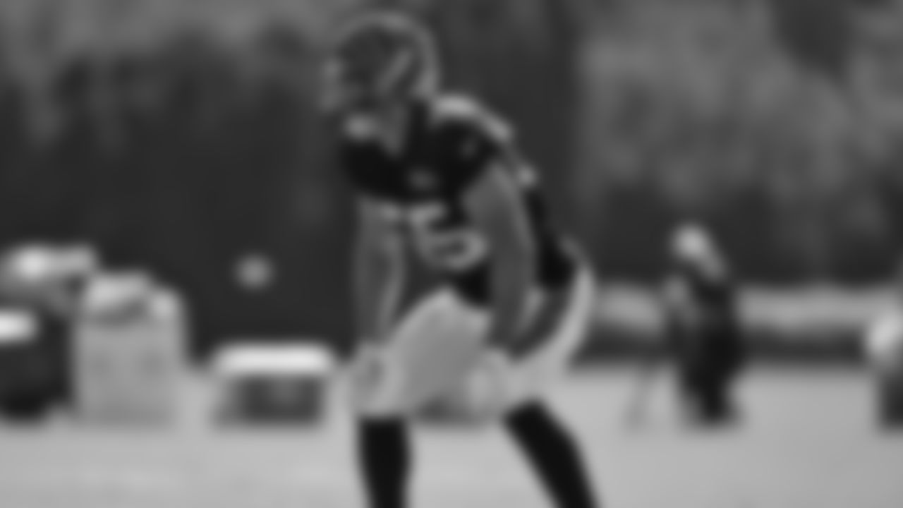 Logan Wilson (55) in a defensive stance at Bengals training camp.