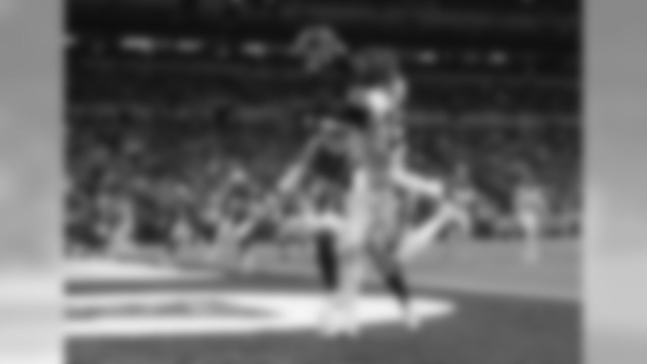 John Ross makes a running catch in the end zone to pull the Bengals back in the contest against the Indianapolis Colts.
