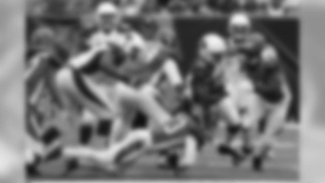 Arizona Cardinals running back David Johnson (31) runs the ball against Cincinnati Bengals cornerback B.W. Webb (23) in the second half of an NFL football game, Sunday, Oct. 6, 2019, in Cincinnati. (AP Photo/Gary Landers)