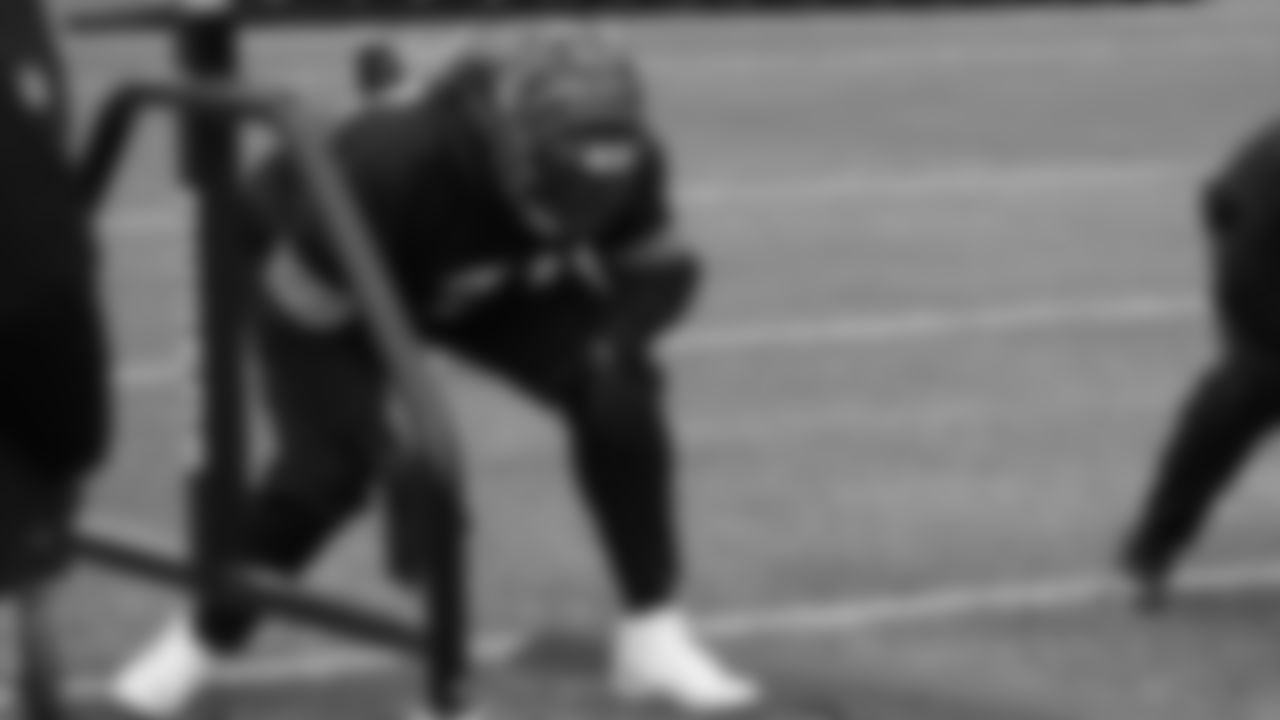 OT Isaiah Prince