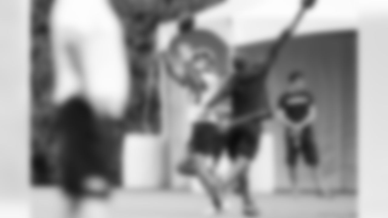 WR Jaivon Heiligh