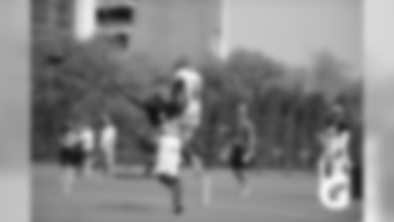 GATORADE-180806-Training_Camp-Green_vs_HarrisD_Catch