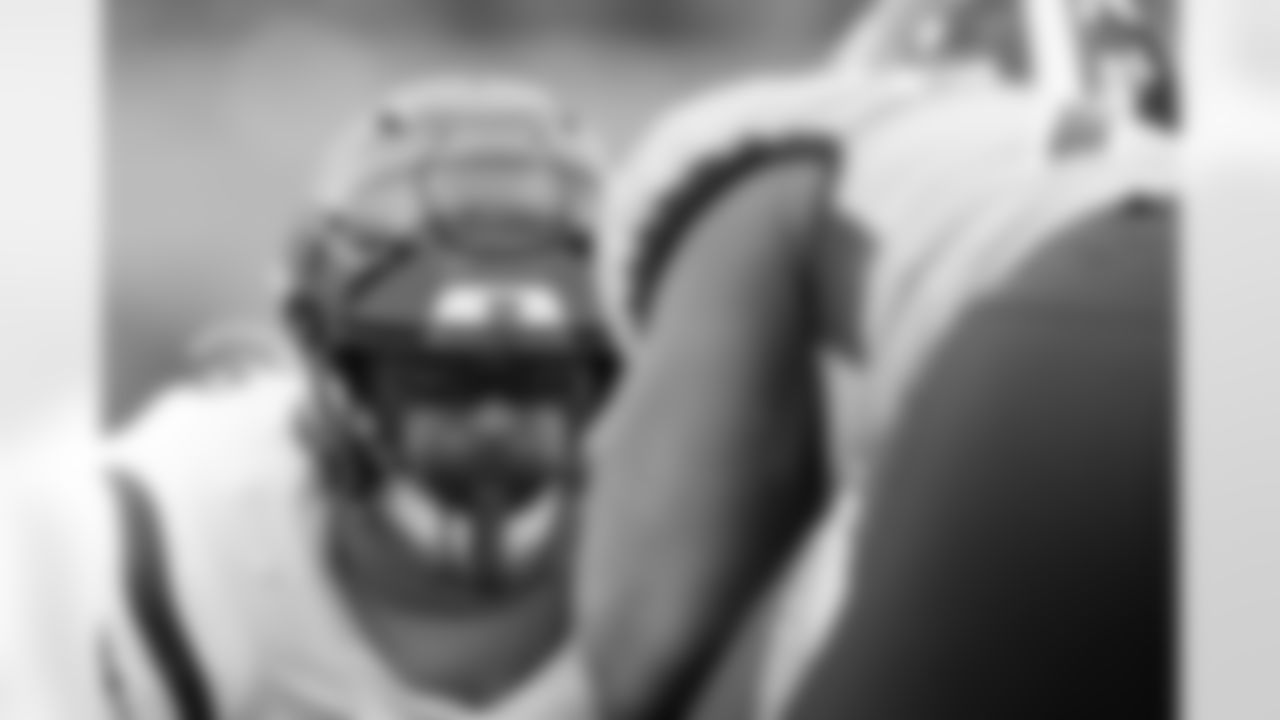 DE Sam Hubbard waits for the snap during the first quarter of the Bengals-Titans game on Sunday, November 27 in Week 12 of the 2022 season.
