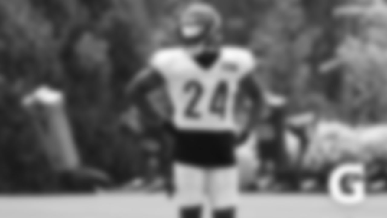 S Vonn Bell