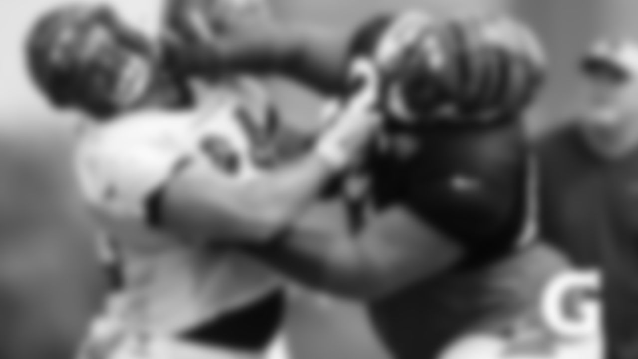 OL Keaton Sutherland and DT Tyler Shelvin