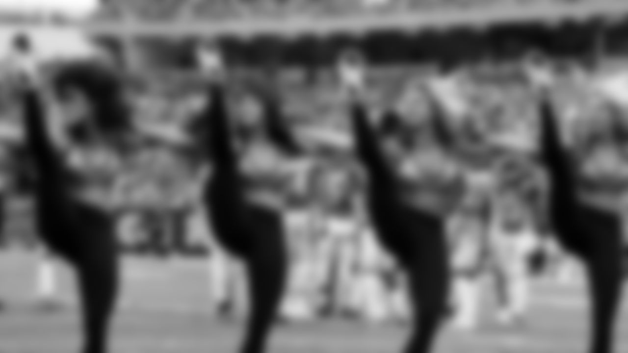 191007-Ben-Gals_Cheerleaders_Cardinals_WK5_21