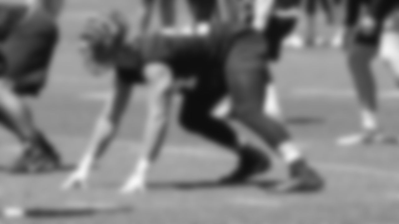 DE Sam Hubbard