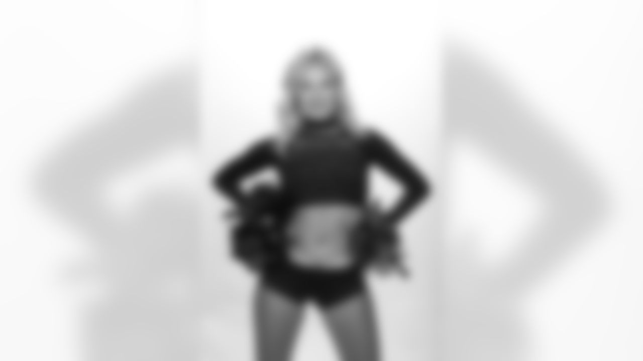 Ashley W