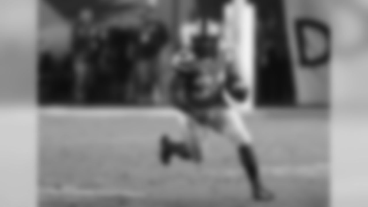 RB Carlos Hyde - Ohio State