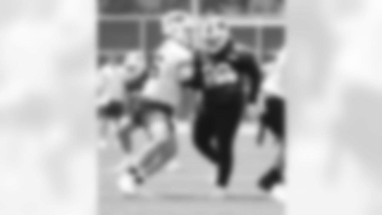 Connor McGovern (66), Poona Ford (98). Buffalo Bills Organized Team Activity, May 30, 2023 at One Bills Drive.