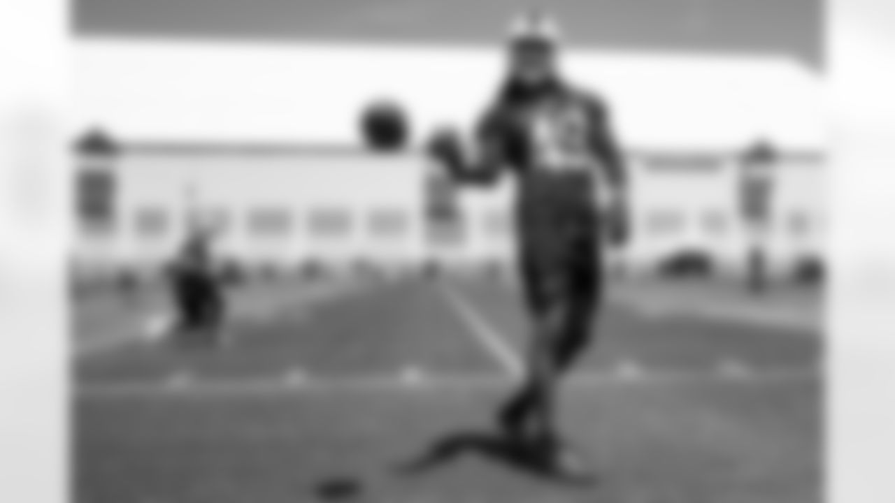 Tremaine Edmunds (49) during Day One of Buffalo Bills Mandatory Minicamp, on June 14, 2022. Photo by Ben Green