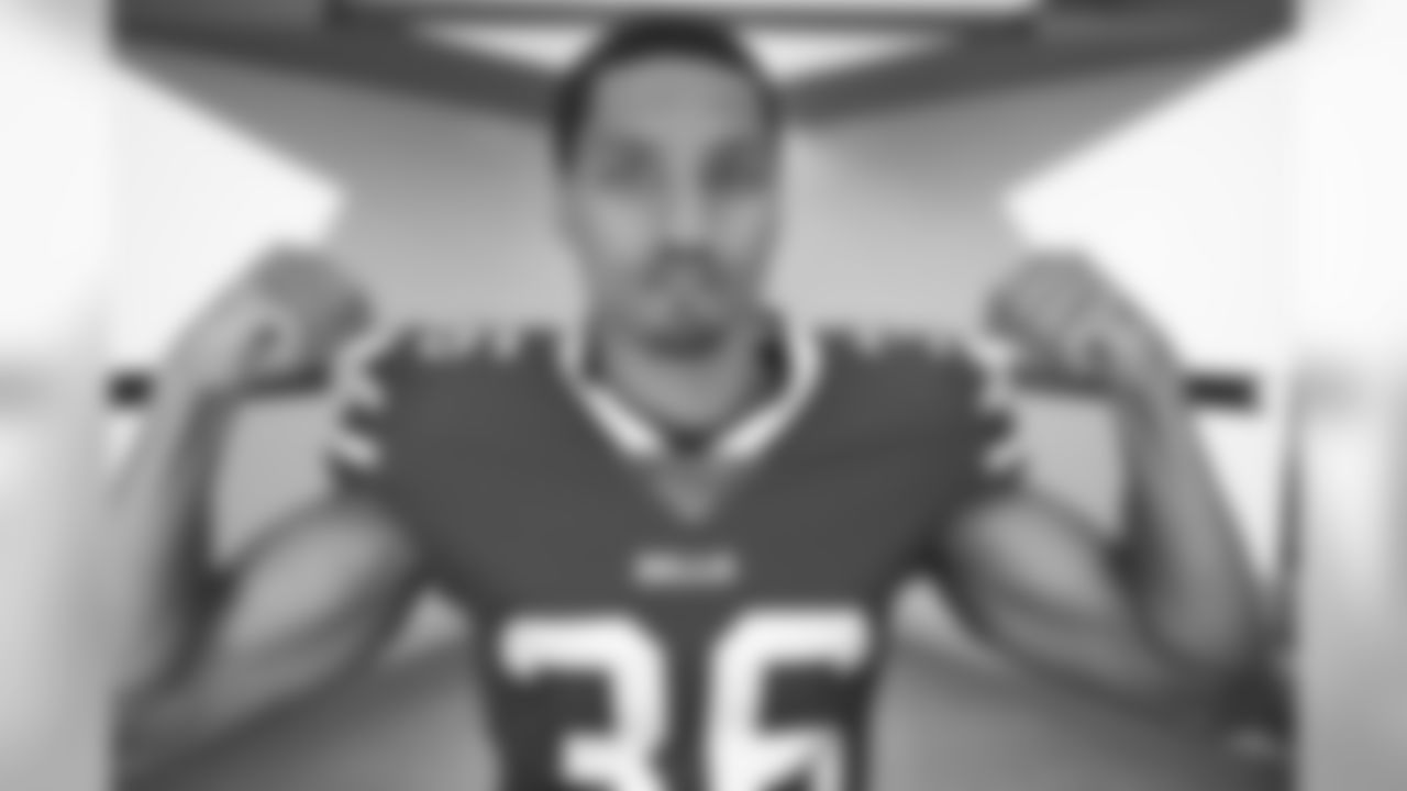 36 Kevin Johnson, CB