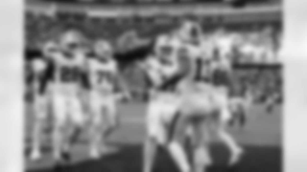 Washington Commanders vs Buffalo Bills, Regular Season, September 24, 2023 at FedEx Field.