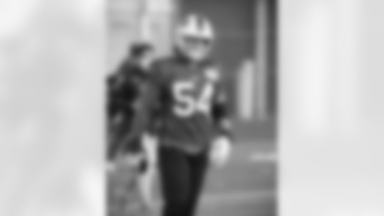 A.J. Klein (54). Buffalo Bills Week 16 practice, Wednesday December 23, 2020.
Photo by Bill Wippert