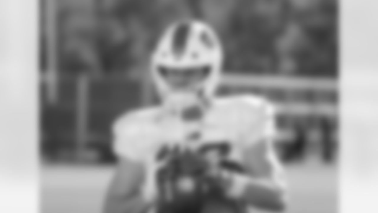 Dawson Knox (88). Buffalo Bills Week 10 practice, November 10, 2021. Photo by Bill Wippert