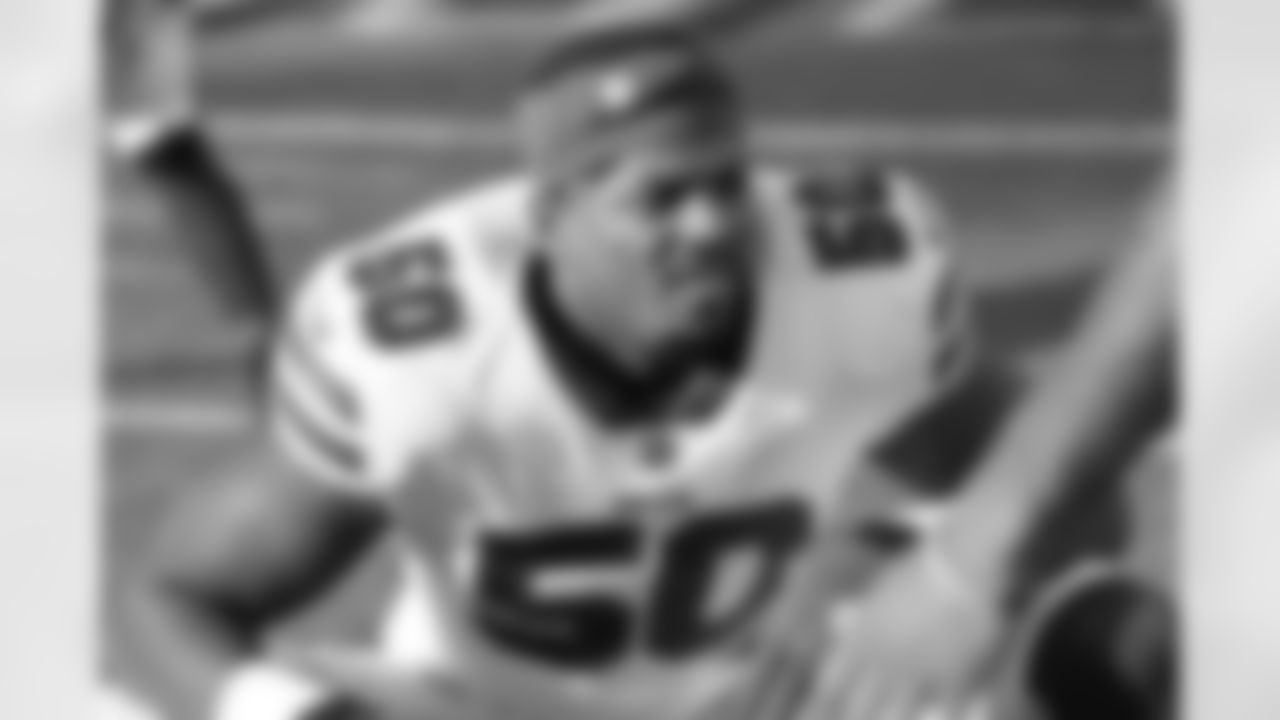 Greg Rousseau (50). Buffalo Bills vs Tampa Bay Buccaneers at Raymond James Stadium, December 12, 2021.
Photo by Craig Melvin