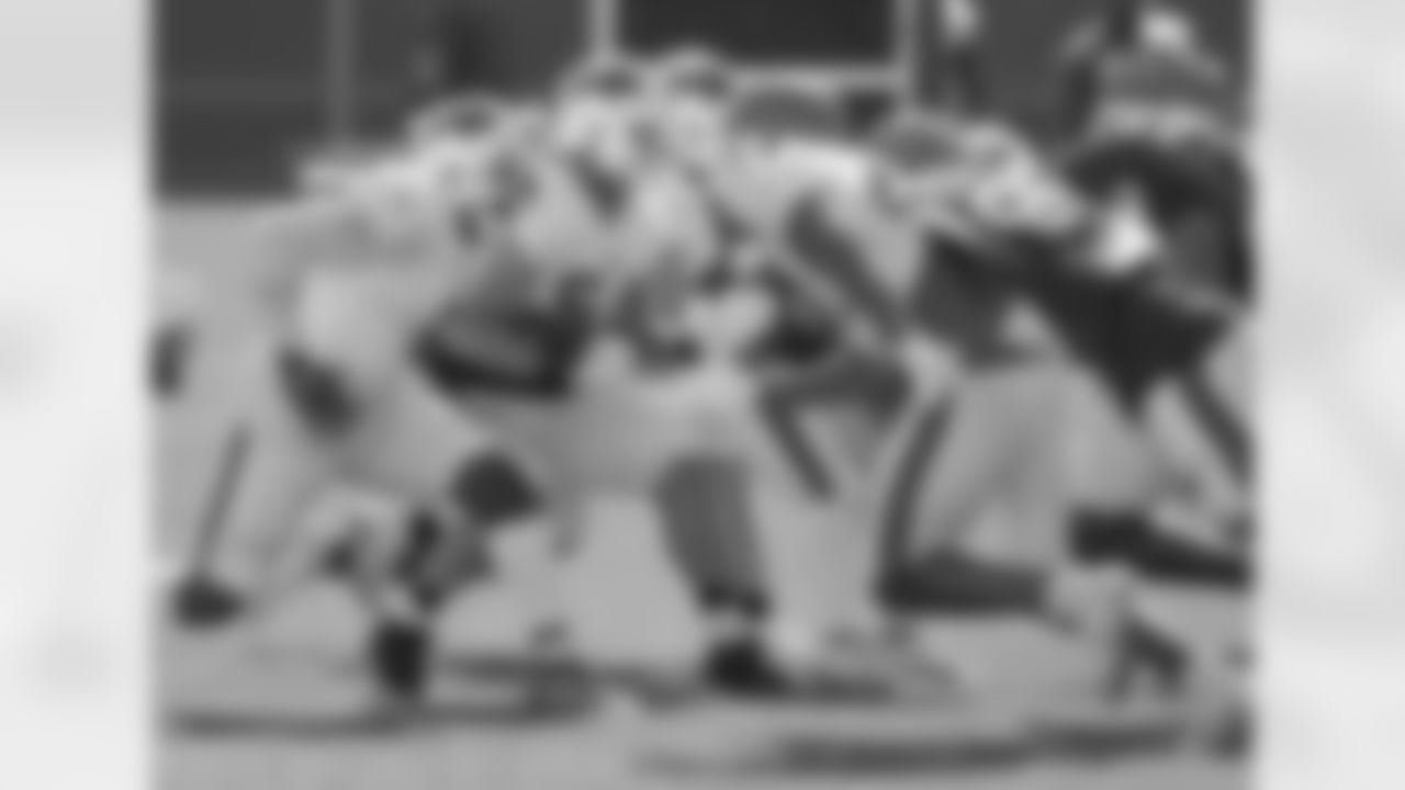 Buffalo Bills Week 4 practice, September 29, 2021. Photo by Bill Wippert