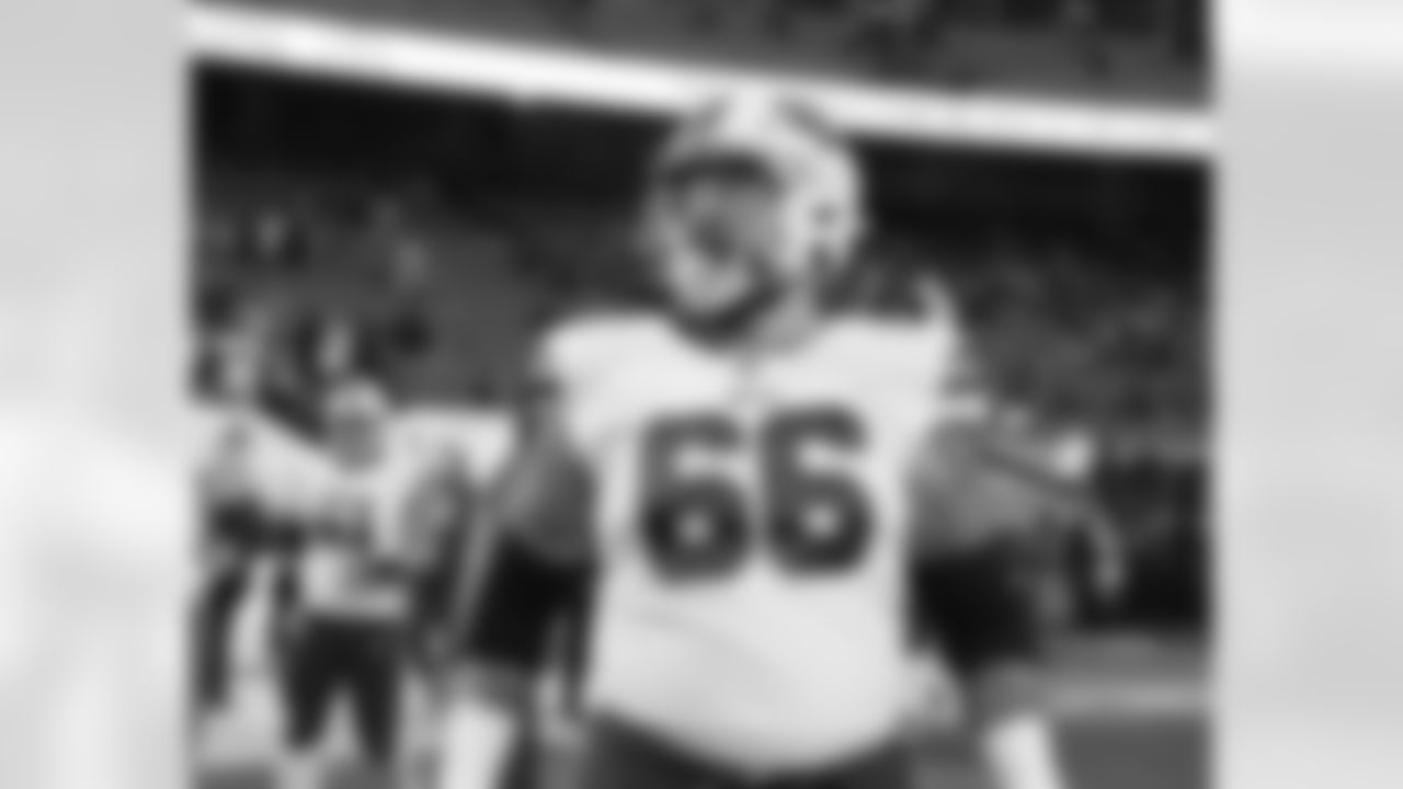 Brian Winters: In his first season in Buffalo, Winters started nine games and played in all 16. He also played in the Bills three postseason games.