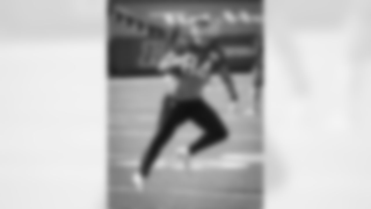 Nate Becker: This is the second season on the practice squad for Becker, and he played in one game this season. His appearance came in week 17 against the Miami Dolphins.