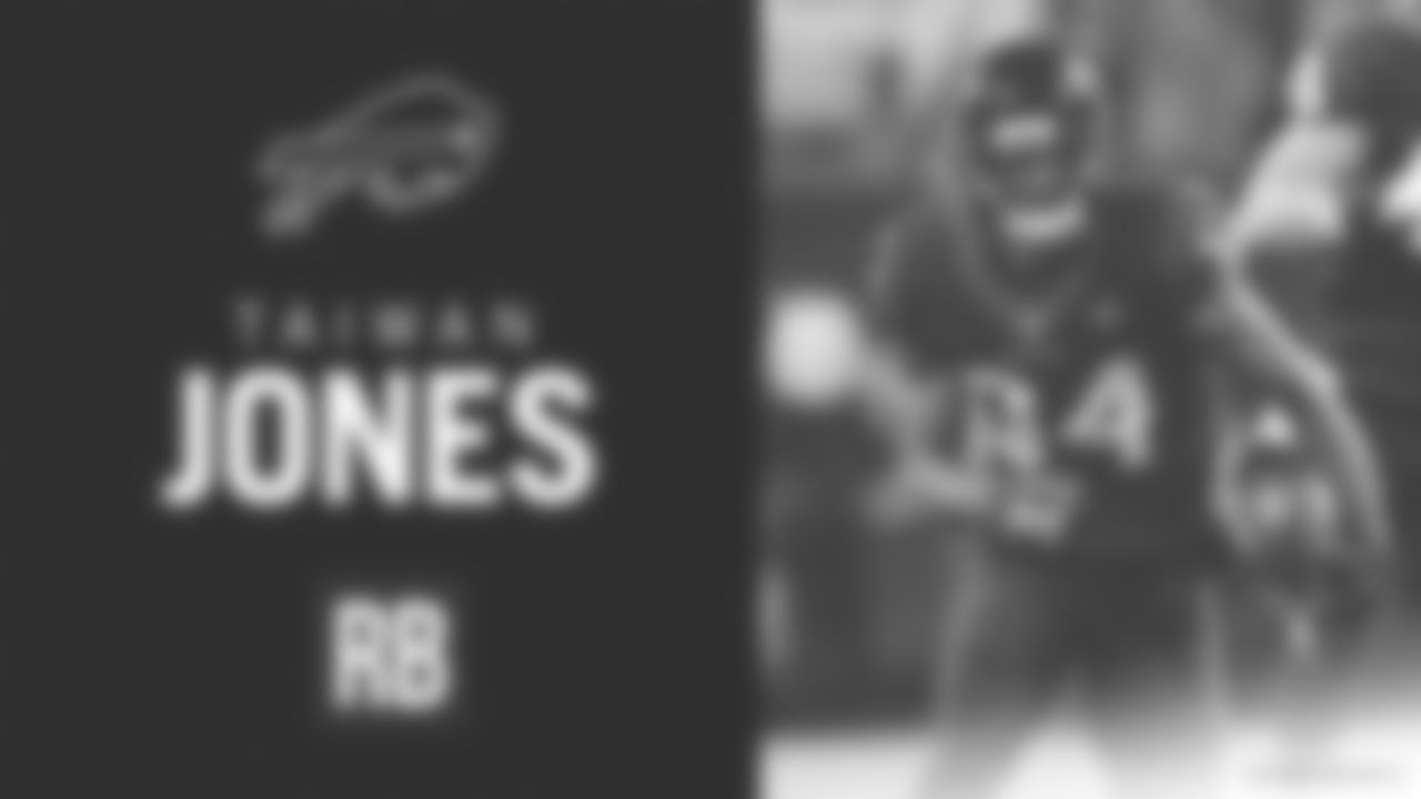 Media reports indicate that Buffalo has agreed to terms on a one-year contract with RB Taiwan Jones.
Jones joins the Bills again after playing in Houston last season. He was a member of the Bills in 2018, and is regarded as a very good special teams player.