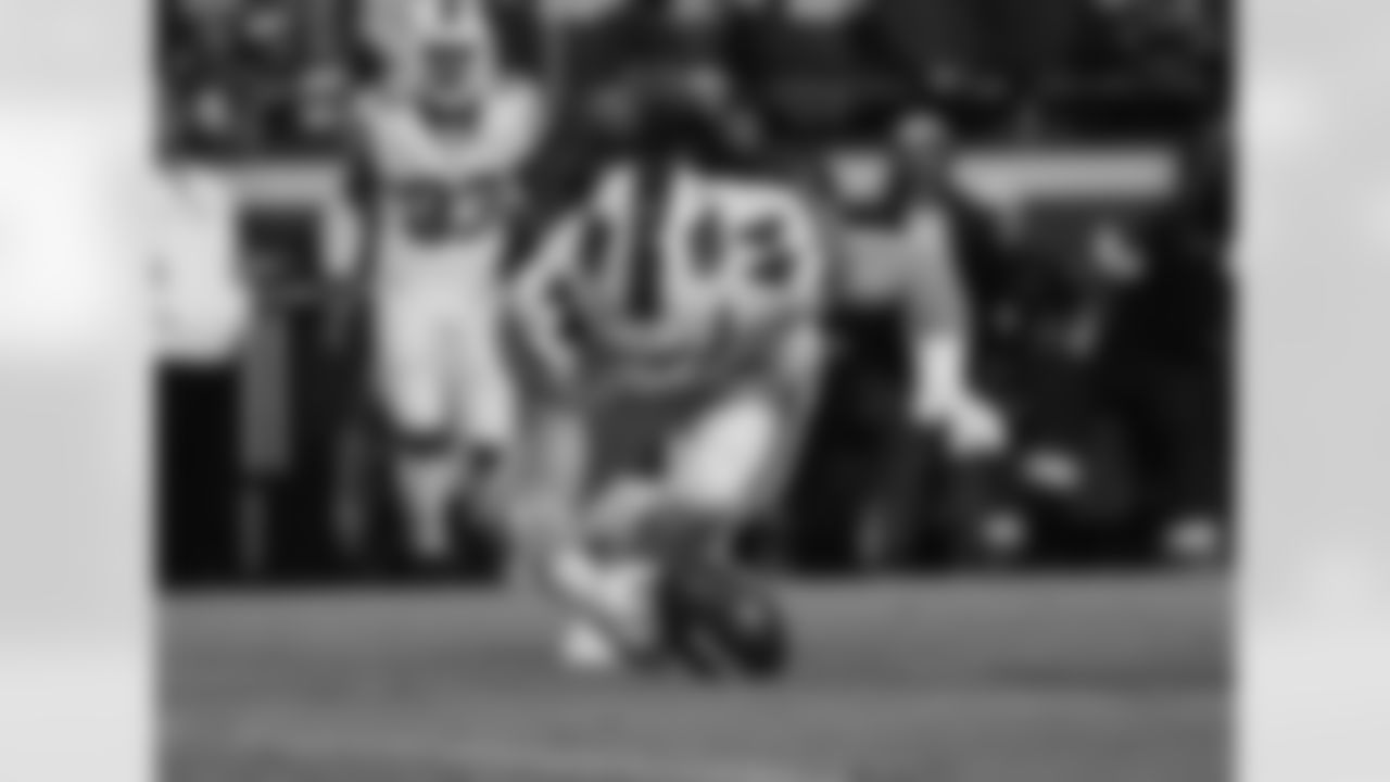 Tyler Matakevich (44) downs punt Buffalo Bills vs Kansas City Chiefs - AFC Divisional Playoff at GEHA Field at Arrowhead Stadium, January 23, 2022. Photo by Bill Wippert
