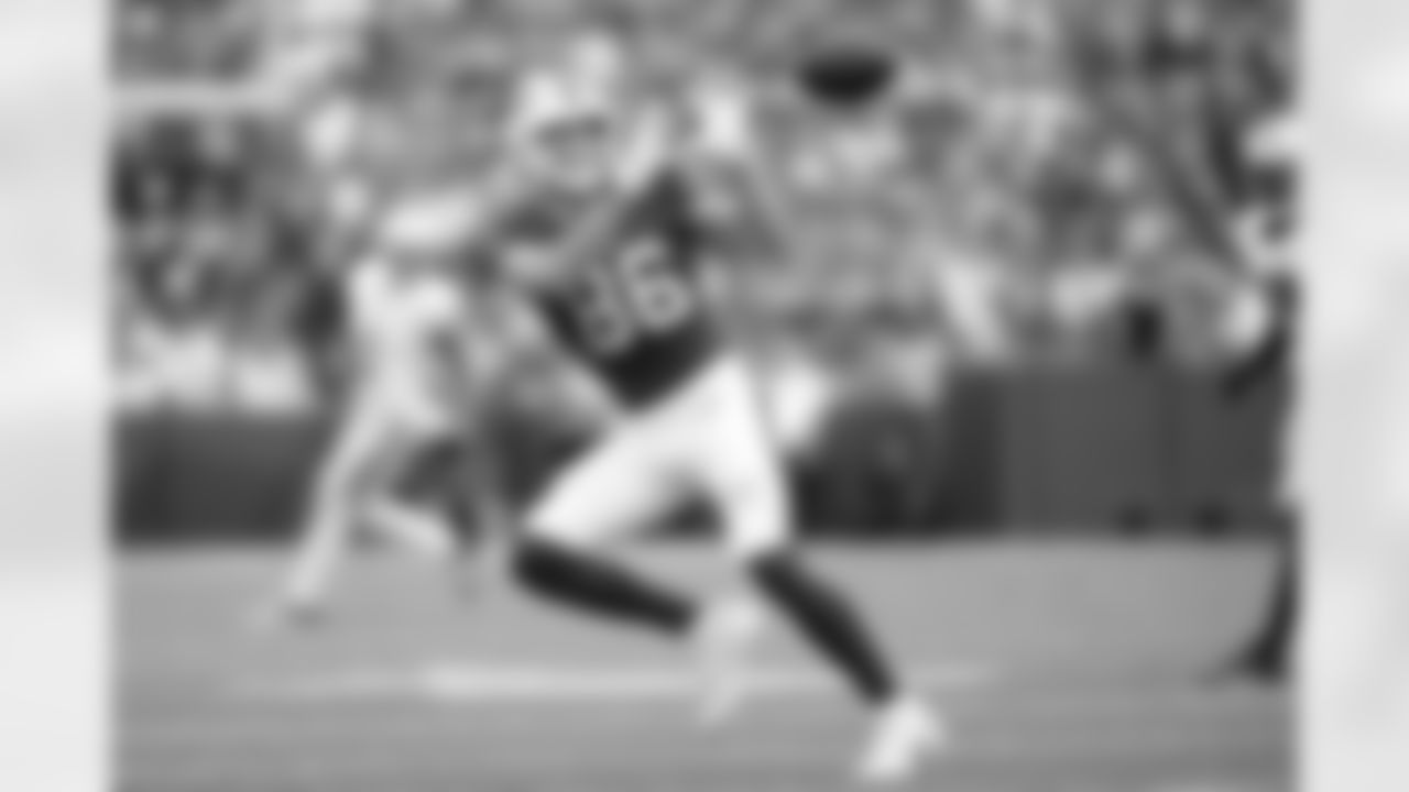 Buffalo Bills vs Las Vegas Raiders, Regular Season, September 17, 2023 at Highmark Stadium.