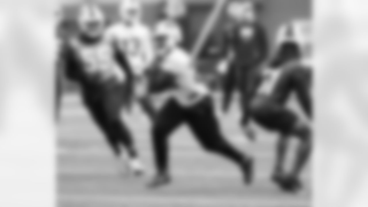 Zack Moss (20). Buffalo Bills Divisional Playoff Week practice, January 19, 2022. Photo by Bill Wippert
